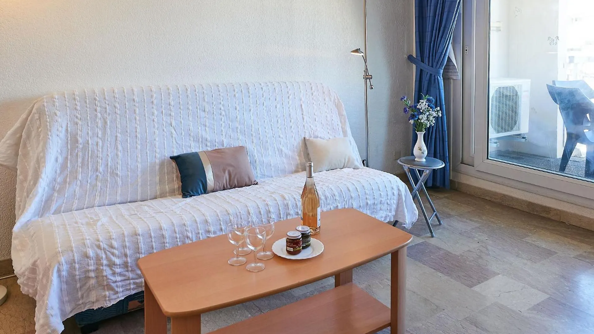 Apartment Le Vieux Port By Interhome Saint-Raphael  0*, Saint-Raphael (Var)