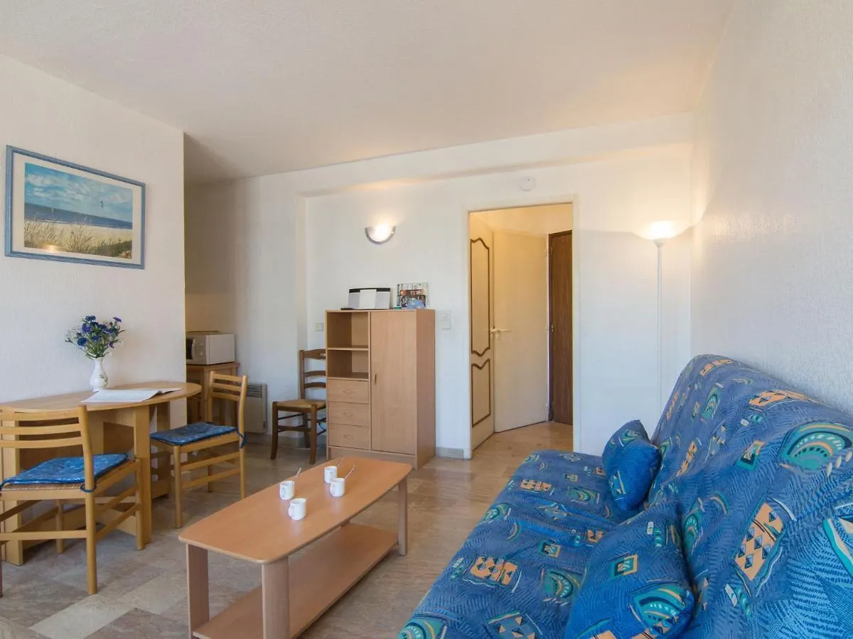 Apartment Le Vieux Port By Interhome Saint-Raphael  France